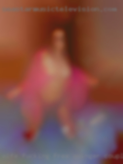 Wife fucking free swinger couples online 